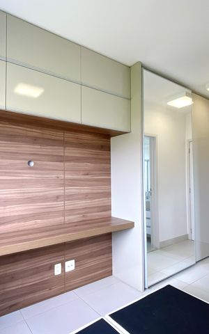 Apartamento à venda com 73m², 2 quartos e 2 vagas Apartamento à venda com 73m², 2 quartos e 2 vagasSuite