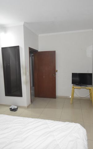 Casa à venda com 156m², 2 quartos e 2 vagas Casa à venda com 156m², 2 quartos e 2 vagasQuarto 1