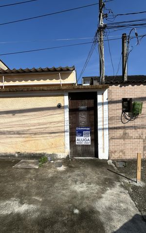 Casa para alugar com 62m², 1 quarto e sem vagaFachada