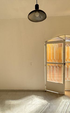 Casa para alugar com 62m², 1 quarto e sem vagaSala