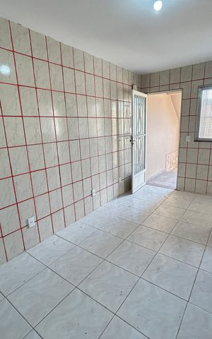 Casa para alugar com 70m², 2 quartos e sem vagaCozinha