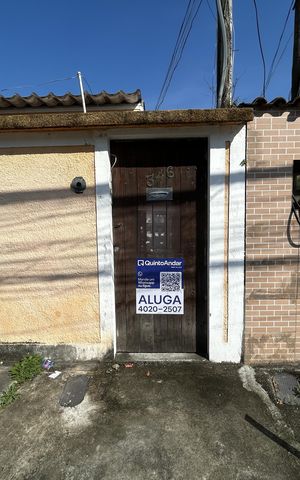 Casa para alugar com 70m², 2 quartos e sem vagaFachada + placa