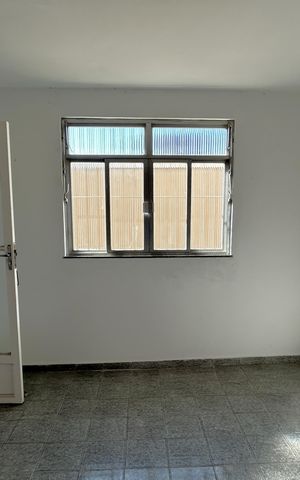 Casa para alugar com 70m², 2 quartos e sem vagaSala