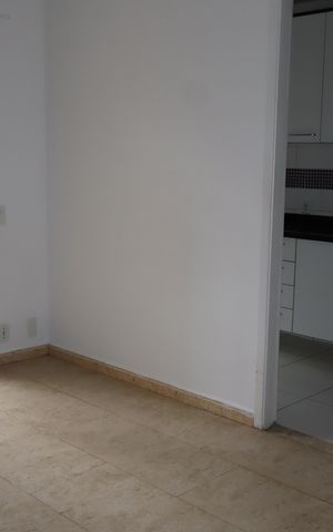 Apartamento à venda com 81m², 2 quartos e 1 vagaSala