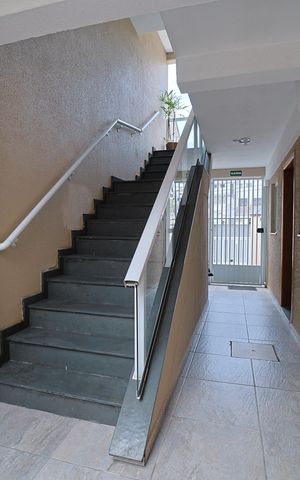 Apartamento à venda com 32m², 1 quarto e sem vagaÁrea externa