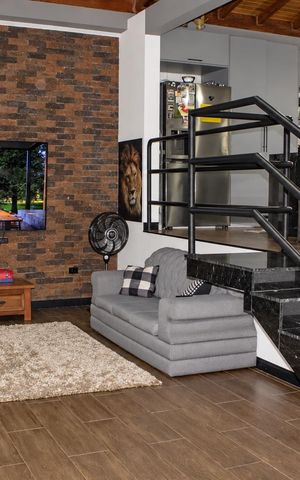 Casa para alugar com 600m², 4 quartos e 3 vagas Casa para alugar com 600m², 4 quartos e 3 vagasSala/Cozinha