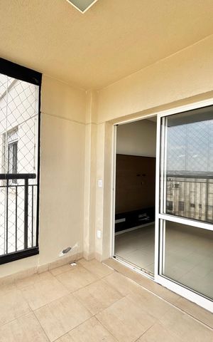 Apartamento para alugar com 87m², 3 quartos e 2 vagas Apartamento para alugar com 87m², 3 quartos e 2 vagasVaranda sala