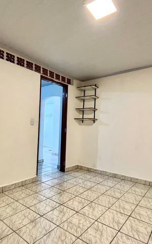 Casa para alugar com 50m², 1 quarto e sem vaga Casa para alugar com 50m², 1 quarto e sem vagaQuarto