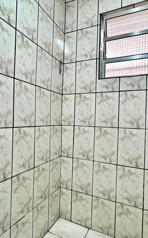 Casa para alugar com 50m², 1 quarto e sem vaga Casa para alugar com 50m², 1 quarto e sem vagaBanheiro