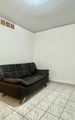 Casa para alugar com 50m², 1 quarto e sem vaga Casa para alugar com 50m², 1 quarto e sem vagaSala