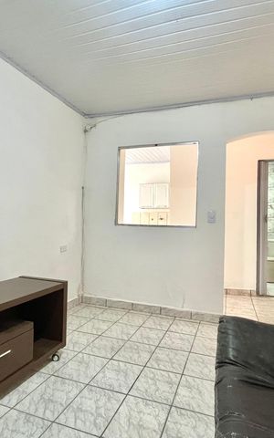 Casa para alugar com 50m², 1 quarto e sem vaga Casa para alugar com 50m², 1 quarto e sem vagaSala