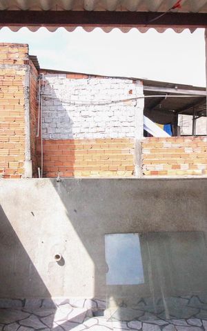 Casa para alugar com 50m², 2 quartos e sem vaga