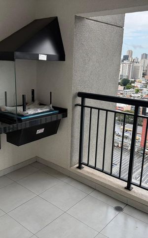 Apartamento à venda com 67m², 2 quartos e 1 vaga Apartamento à venda com 67m², 2 quartos e 1 vagaVaranda