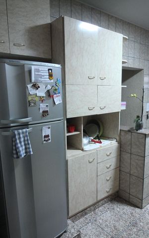 Casa à venda com 180m², 3 quartos e 2 vagasCozinha