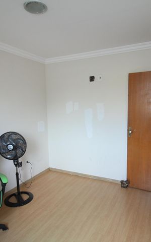 Apartamento à venda com 239m², 4 quartos e 2 vagasQuarto 2