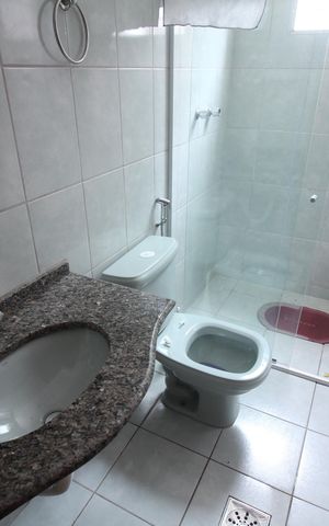 Apartamento à venda com 239m², 4 quartos e 2 vagasBanheiro