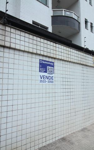 Apartamento à venda com 239m², 4 quartos e 2 vagasPlaquinha Instalada 02/10/2026 AAIU-89