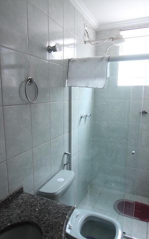 Apartamento à venda com 239m², 4 quartos e 2 vagasBanheiro