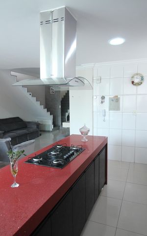 Apartamento à venda com 239m², 4 quartos e 2 vagasCozinha