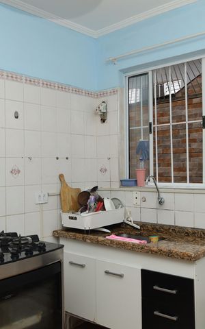 Casa à venda com 135m², 2 quartos e 2 vagasCozinha