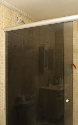Casa à venda com 135m², 2 quartos e 2 vagasBanheiro 1 - Suíte