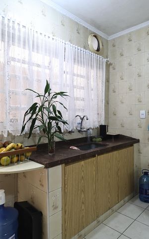 Casa à venda com 200m², 2 quartos e 1 vaga Casa à venda com 200m², 2 quartos e 1 vagaCozinha