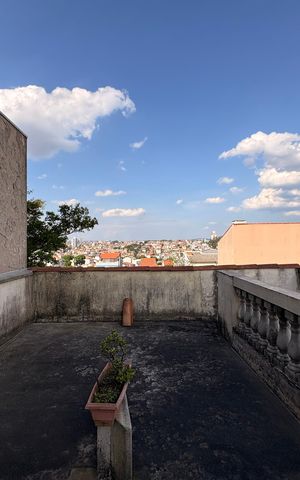 Casa à venda com 200m², 2 quartos e 1 vaga Casa à venda com 200m², 2 quartos e 1 vagaLaje