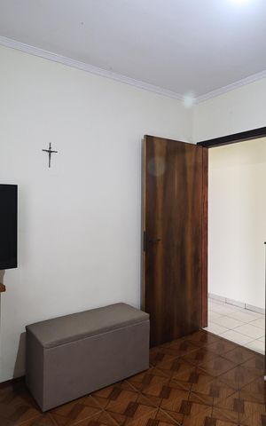 Casa à venda com 200m², 2 quartos e 1 vaga Casa à venda com 200m², 2 quartos e 1 vagaQuarto 1