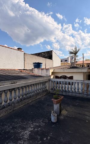 Casa à venda com 200m², 2 quartos e 1 vaga Casa à venda com 200m², 2 quartos e 1 vagaLaje