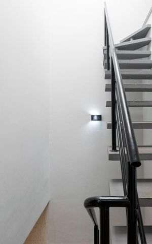 Casa à venda com 204m², 4 quartos e 2 vagas Casa à venda com 204m², 4 quartos e 2 vagasCorredor