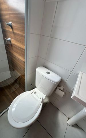 Apartamento à venda com 46m², 2 quartos e 1 vaga Apartamento à venda com 46m², 2 quartos e 1 vagaBanheiro