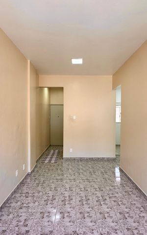 Apartamento para alugar com 52m², 2 quartos e 1 vaga Apartamento para alugar com 52m², 2 quartos e 1 vagaSala