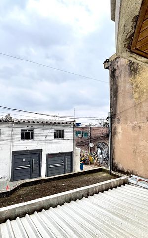 Casa para alugar com 88m², 2 quartos e 2 vagas Casa para alugar com 88m², 2 quartos e 2 vagasVaranda