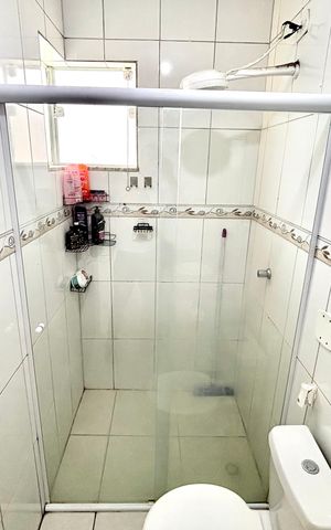 Casa para alugar com 88m², 2 quartos e 2 vagas Casa para alugar com 88m², 2 quartos e 2 vagasBanheiro da Suíte 2