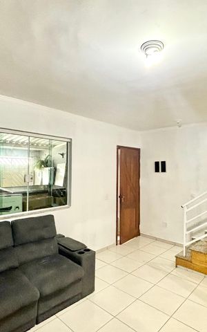 Casa para alugar com 88m², 2 quartos e 2 vagas Casa para alugar com 88m², 2 quartos e 2 vagasSala