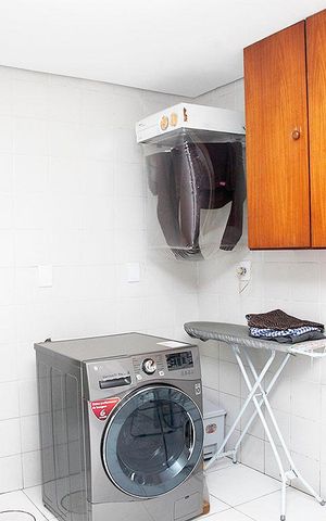 Casa de condomínio para alugar com 230m², 3 quartos e 2 vagasÁrea de Serviço