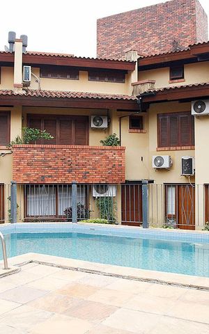 Casa de condomínio para alugar com 230m², 3 quartos e 2 vagasÁrea Comum - Piscina
