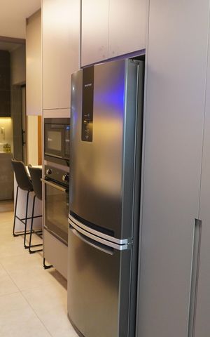 Apartamento à venda com 133m², 2 quartos e 2 vagasCozinha e Área de Serviço