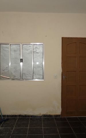 Casa para alugar com 70m², 2 quartos e sem vagaSala