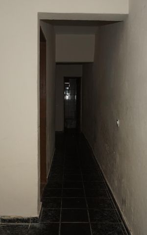 Casa para alugar com 70m², 2 quartos e sem vagaCorredor