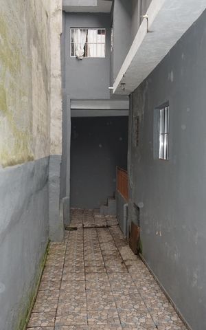Casa para alugar com 70m², 2 quartos e sem vagaCorredor