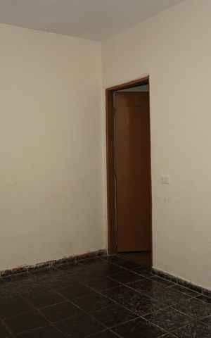 Casa para alugar com 70m², 2 quartos e sem vagaSala