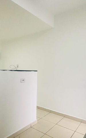 Casa para alugar com 35m², 1 quarto e sem vaga