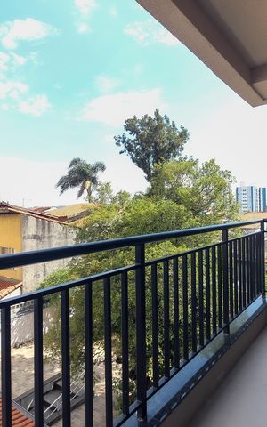 Apartamento à venda com 42m², 2 quartos e 1 vaga Apartamento à venda com 42m², 2 quartos e 1 vagaVaranda