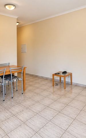 Apartamento à venda com 46m², 1 quarto e 1 vaga Apartamento à venda com 46m², 1 quarto e 1 vagaSala