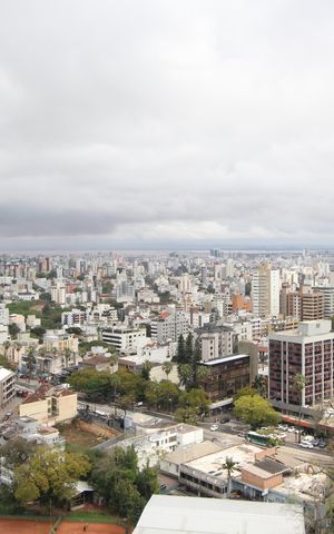 Apartamento à venda com 45m², 1 quarto e 1 vagaVista