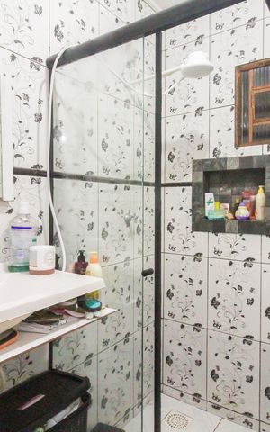 Casa à venda com 200m², 2 quartos e 1 vaga Casa à venda com 200m², 2 quartos e 1 vagaBanheiro