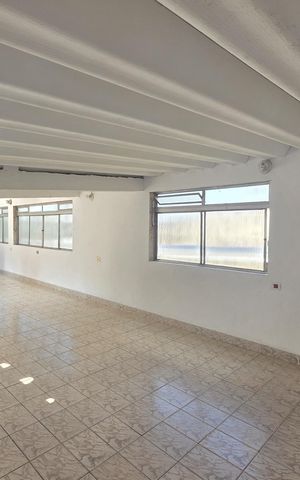 Casa para alugar com 150m², 3 quartos e 1 vaga Casa para alugar com 150m², 3 quartos e 1 vagaQuintal