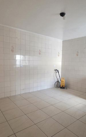 Casa para alugar com 150m², 3 quartos e 1 vaga Casa para alugar com 150m², 3 quartos e 1 vagaCozinha