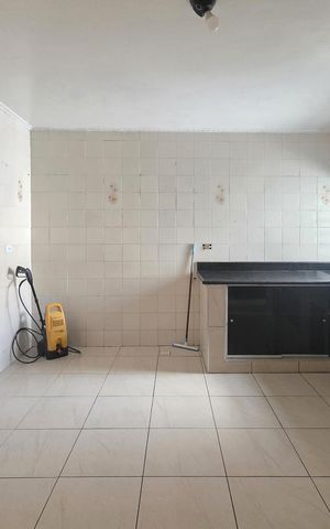 Casa para alugar com 150m², 3 quartos e 1 vaga Casa para alugar com 150m², 3 quartos e 1 vagaCozinha